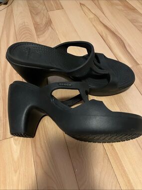 CROCS Black Heeled Clog Mules